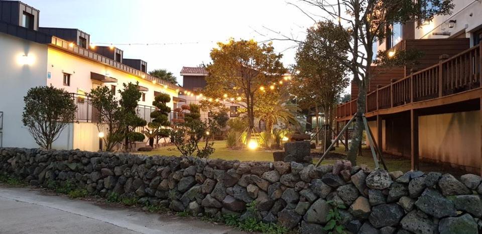 Jeju Abientot Villa Seogwipo Eksteriør bilde